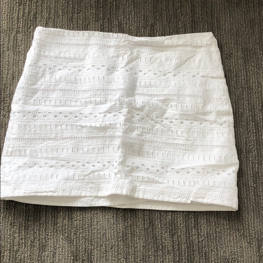 Gap White skirt